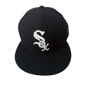 Men's Chicago White Sox Black‎ Hat 7.5 Some Staining See Pictures